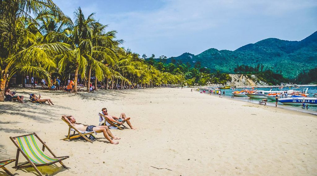 Cham Island beach