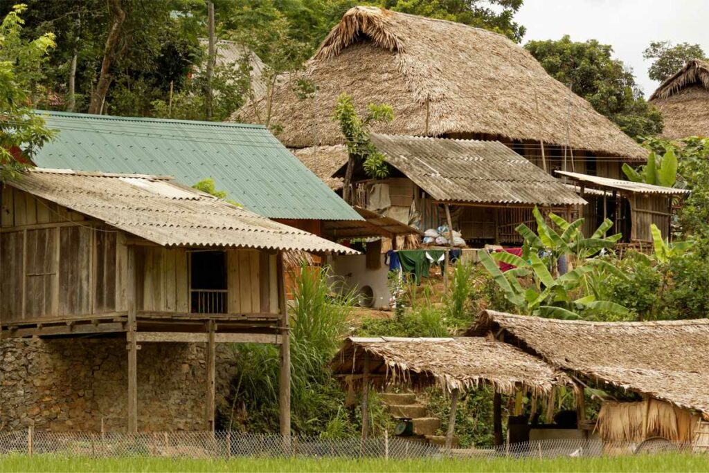 minority village in Pu Luong nature reserve