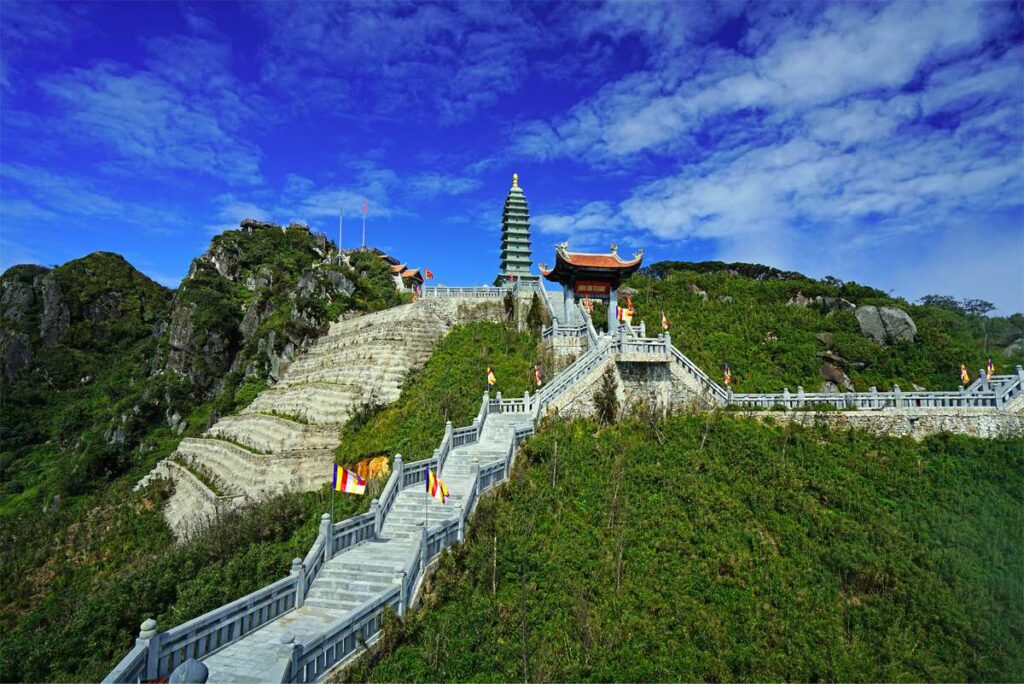 Stupa Fansipan