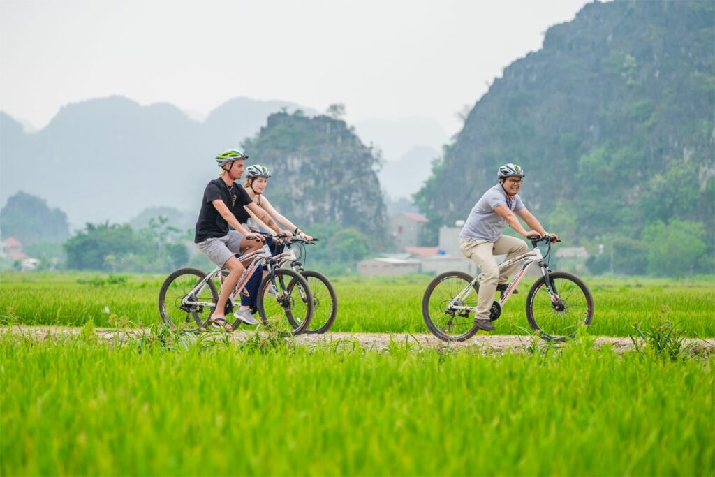 cycling in Ninh Binh