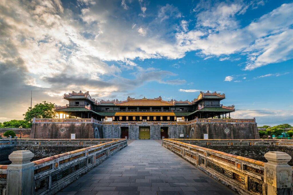 Hue imperial gate