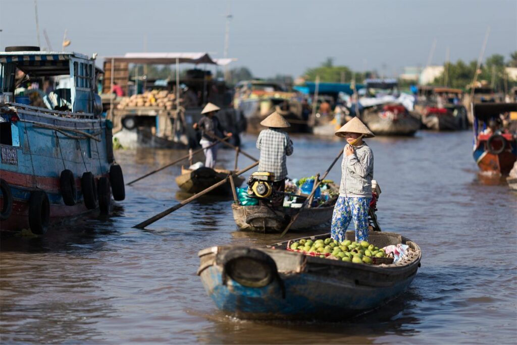 Cai Rang floating market