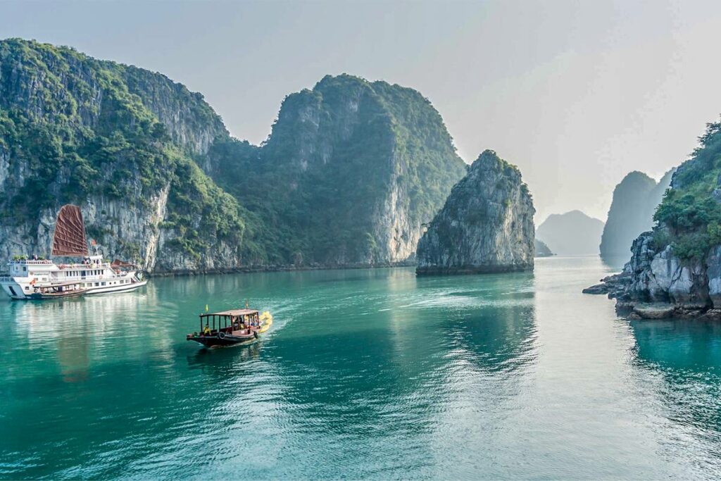 Halong Bay cruise