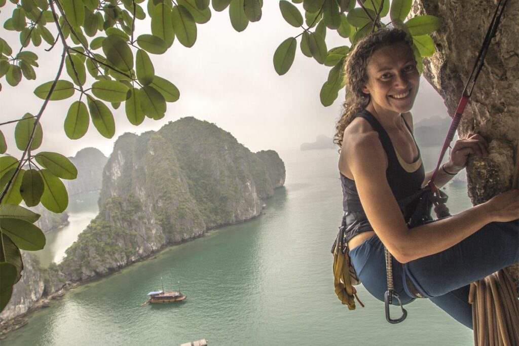 rock climbing in Halong Bay