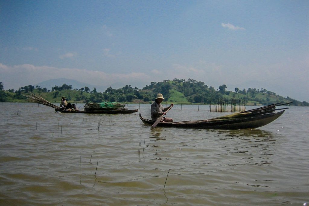 Lak Lake