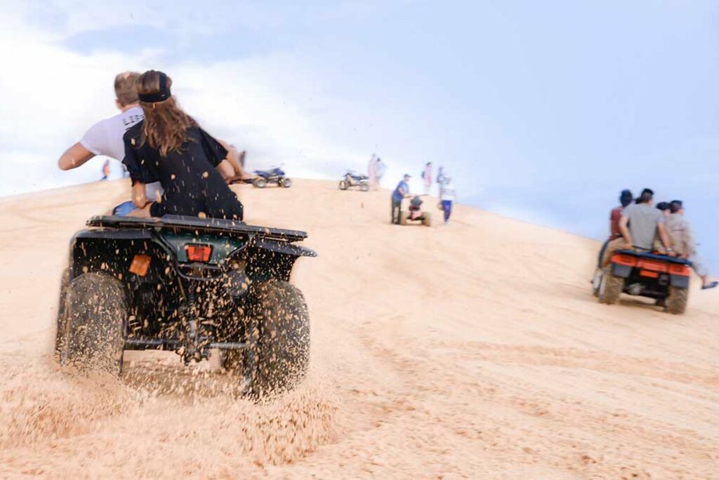 Mui Ne dunes quad driving