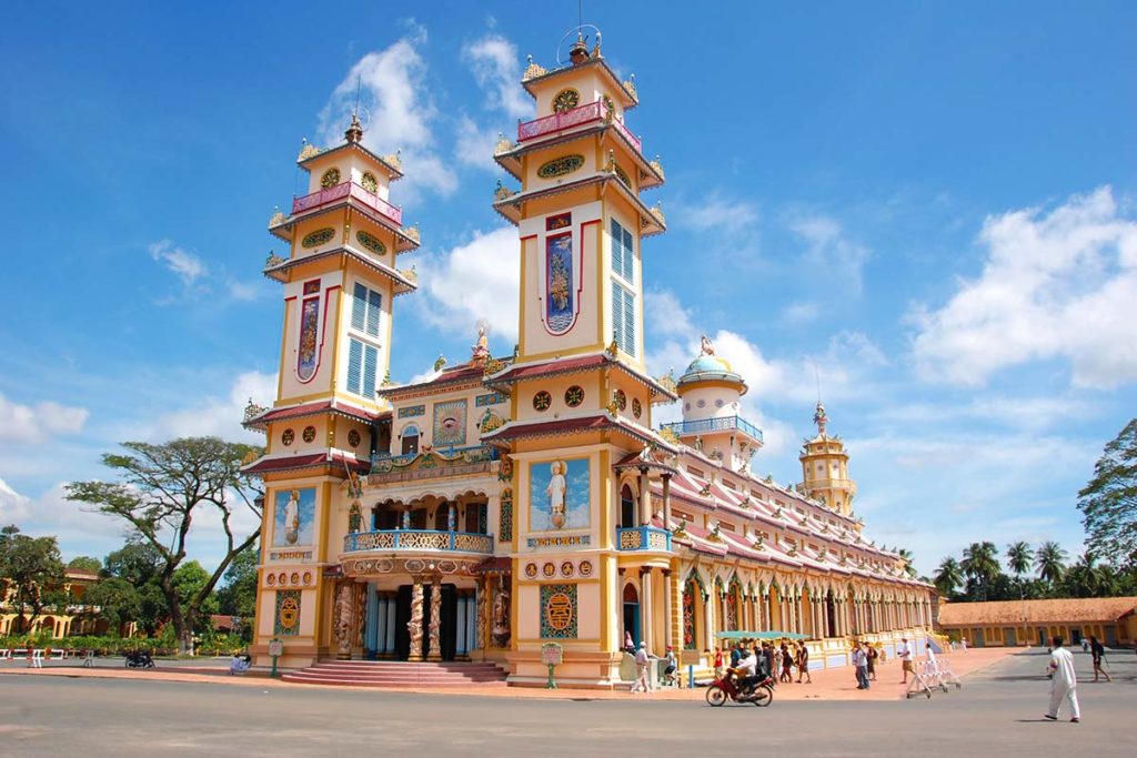 Cao Dai Temple