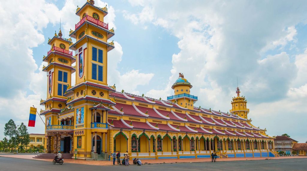 Cao Dai Temple