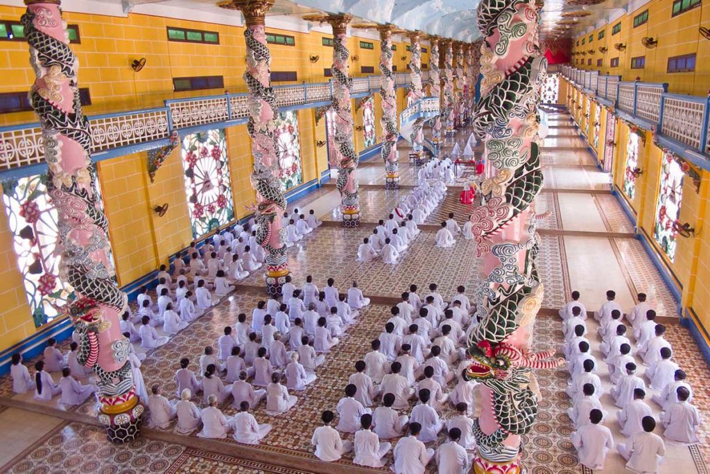 Ceremony at the Cao Dai Temple