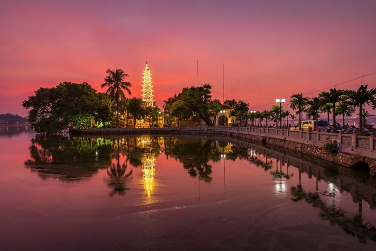 Tran Quoc Pagoda sunset in Hanoi