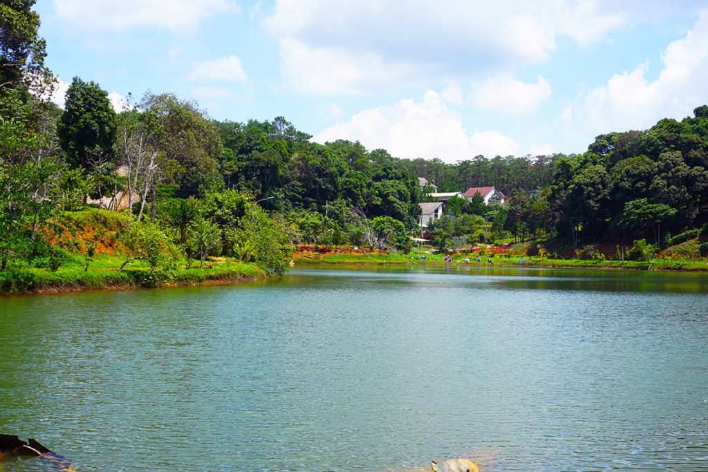 Dak Ke Lake