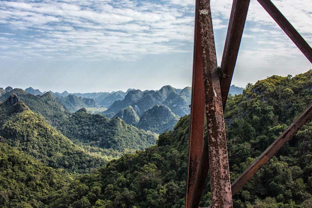 Cat Ba viewpoint