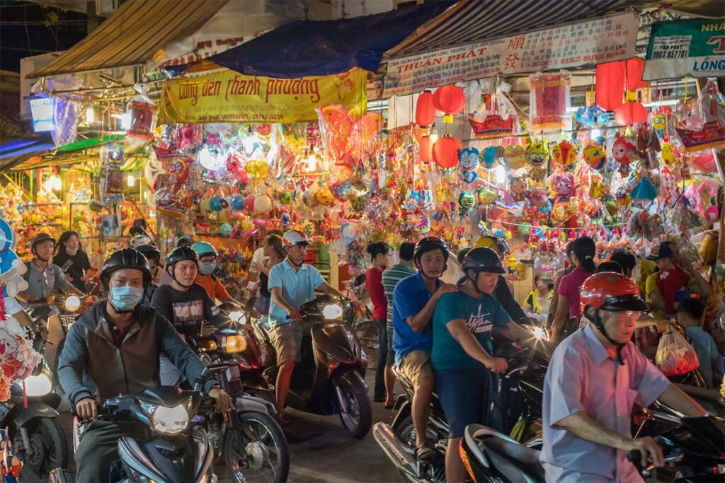 Lantern Street is during the Mid-Autumn Festival