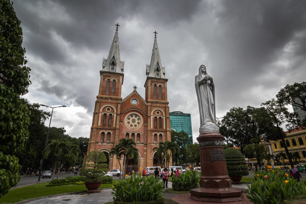 statue of Our Lady of Peace in front of Notre Dame Cathedral