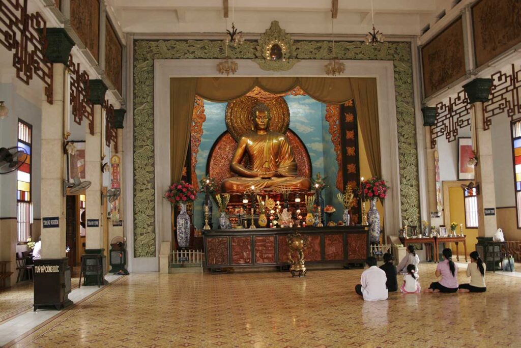 Xa Loi Pagoda