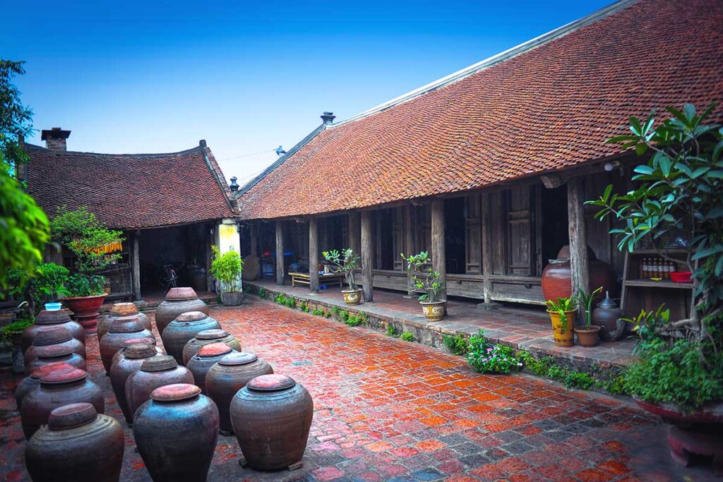 Duong Lam Ancient Village