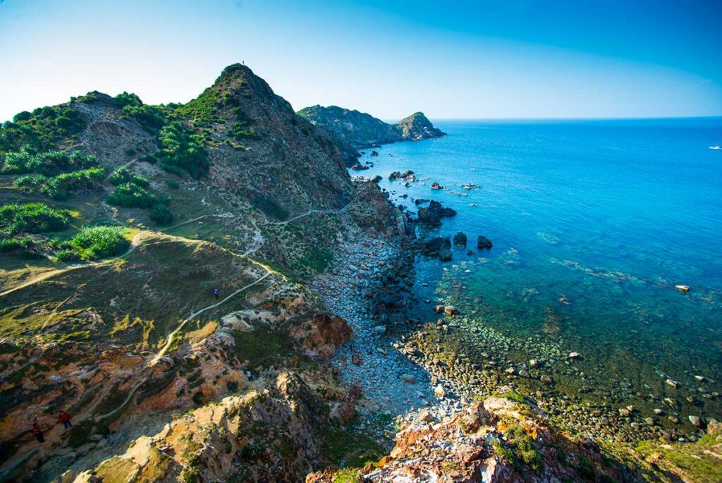 Stunning coast line from Eo Gio in Binh Dinh