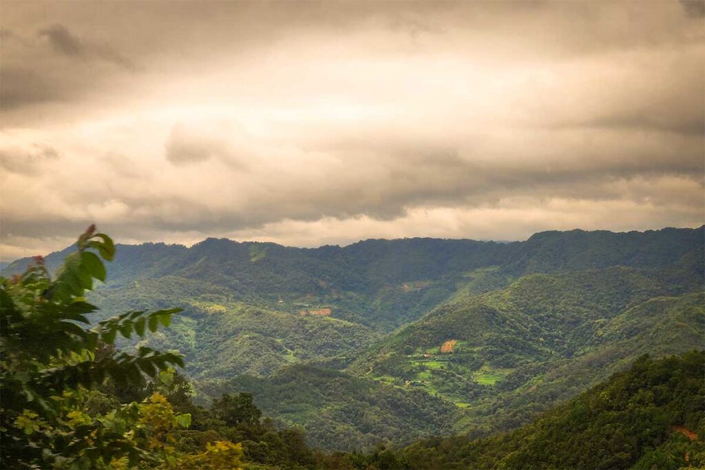 The view from Gio Pass in Bac Kan