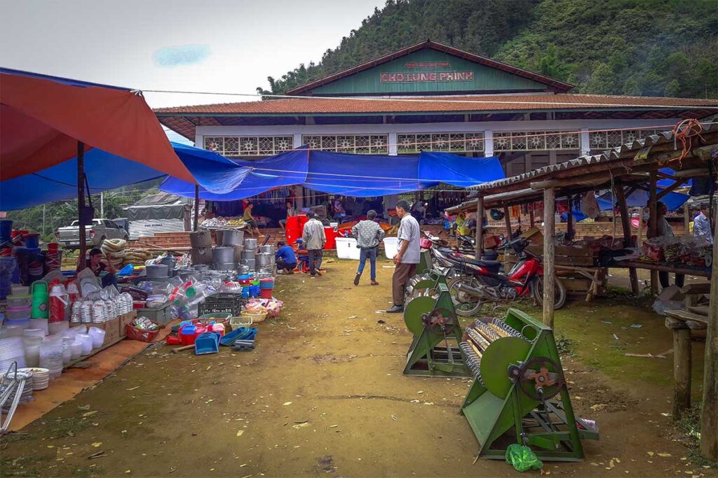 Household goods and farm tools being sold at the Lung Phin Market