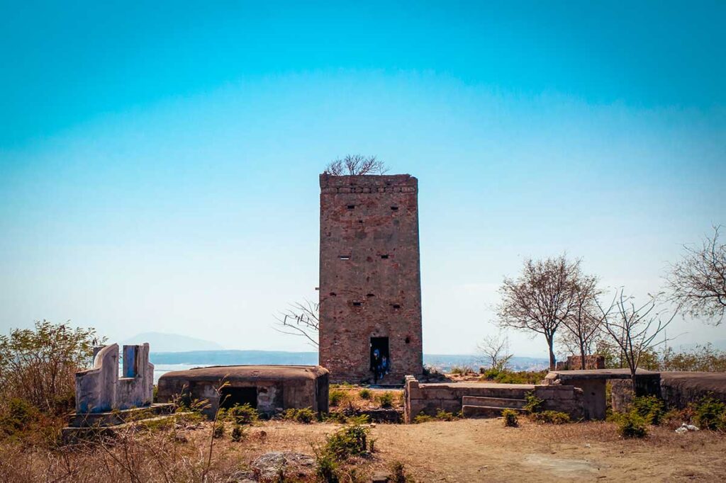 Ong Hoang Castle, or "The Prince's Castle," is a historical ruin located on a hill overlooking Phan Thiet and Mui Ne