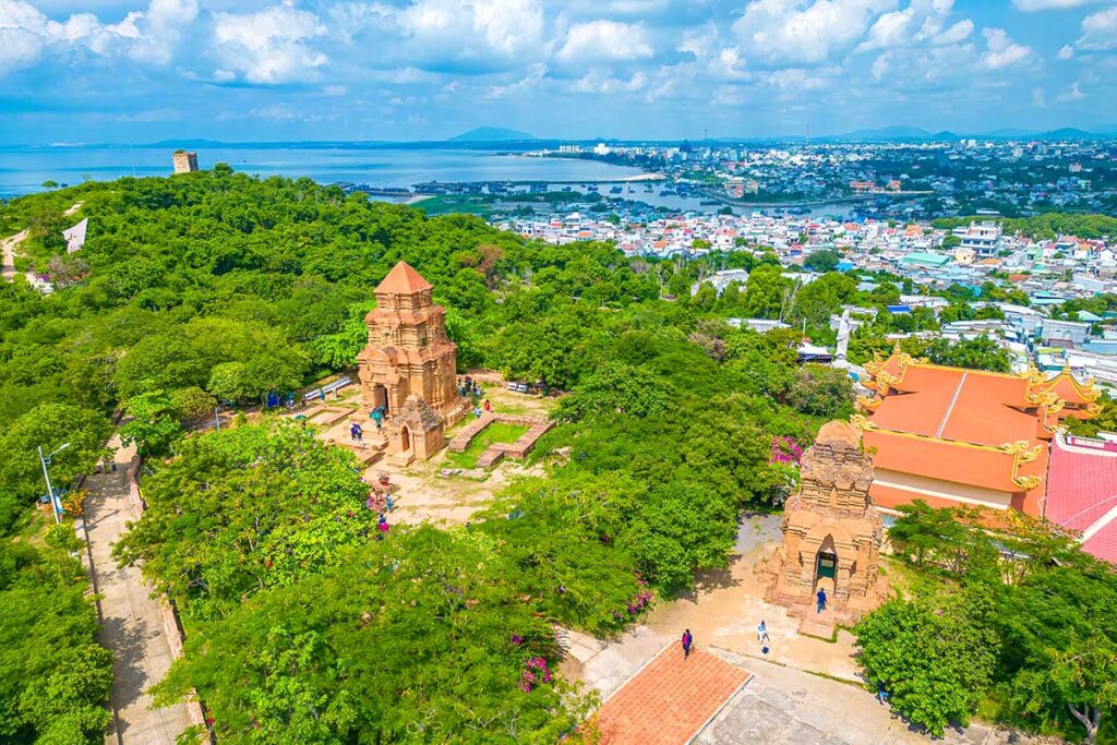 Po Sah Inu Cham Towers near Phan Thiet