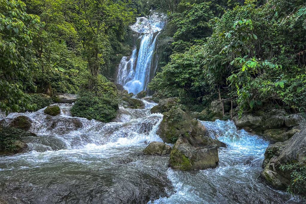 Thung waterfall and stream through rocks and forests in Tan Lac District (Hoa Binh)