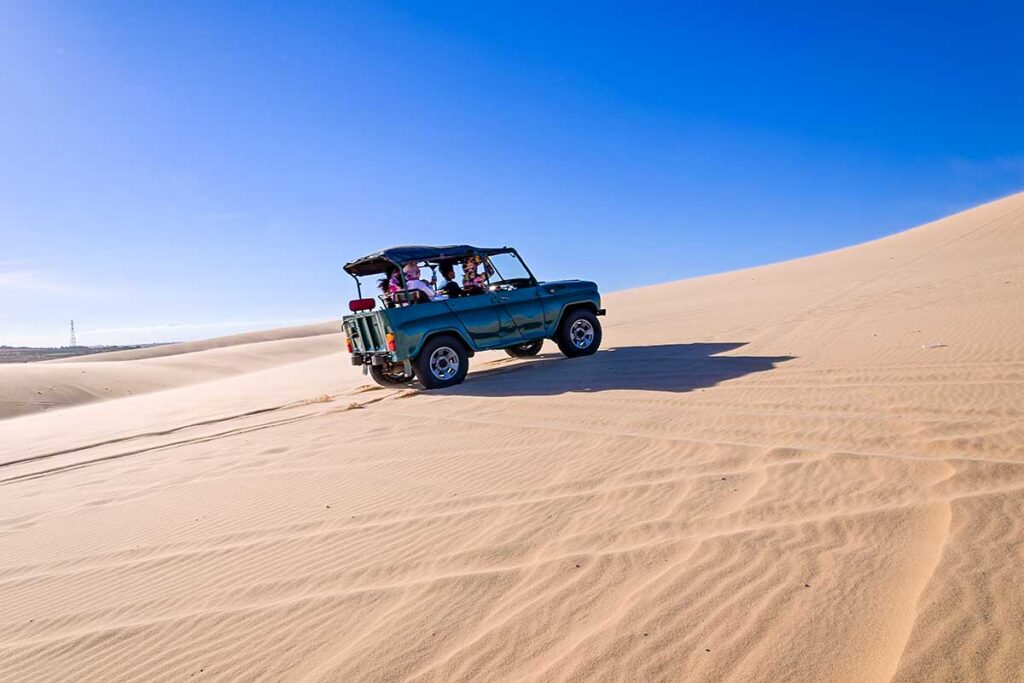 Jeep tour over the White Sand Dunes in Mui Ne