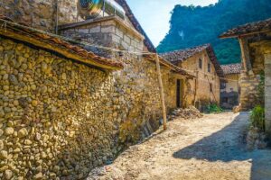 Khuoi Ky Old Village