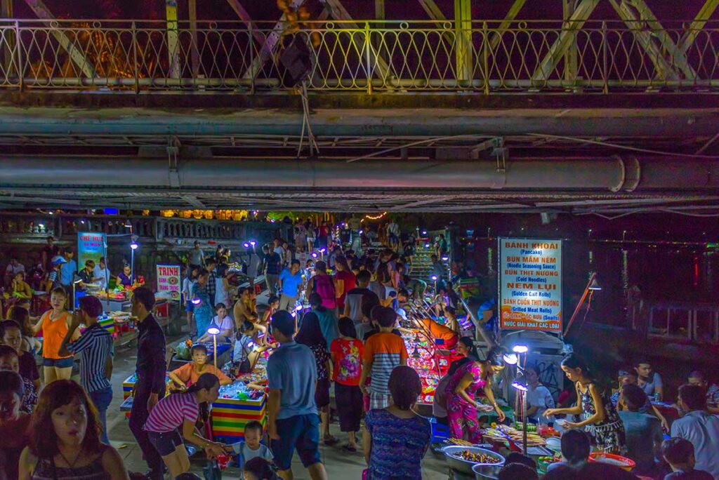 Hue Night Market underneath the bridge