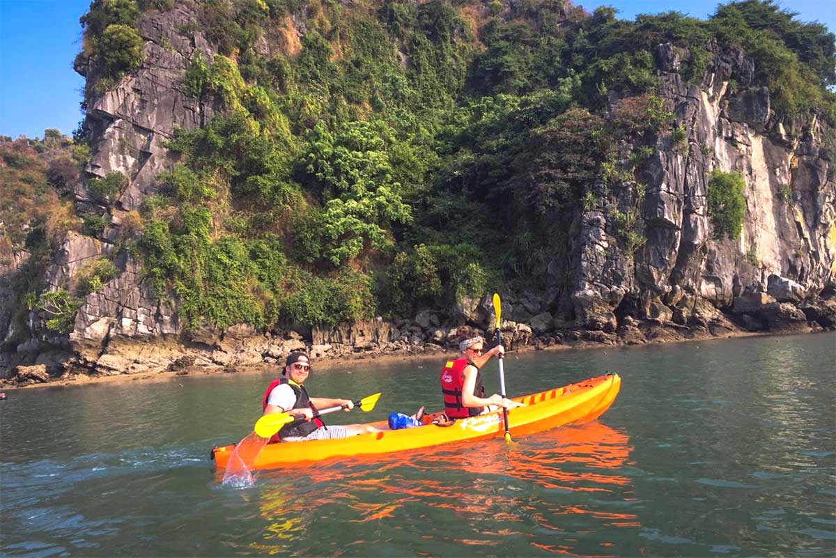 Kayaking with Renea Cruise