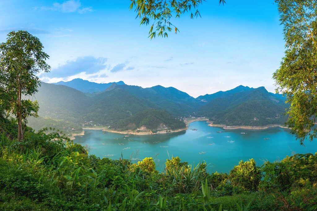 Sunset Viewpoint at Hoa Binh Lake with amazing views over the lake