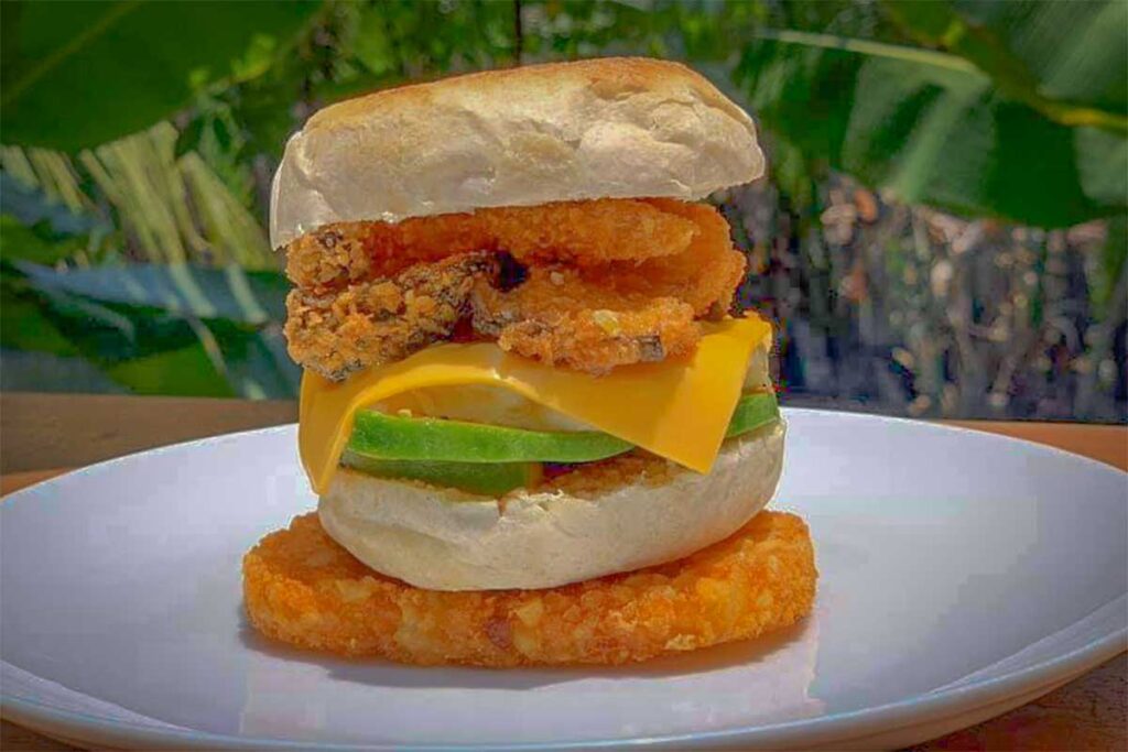Freshly prepared Vietnamese dish served at a local restaurant in Cam Thanh Village, highlighting the culinary side of Cam Thanh Coconut Village
