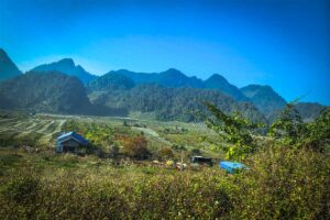 Clear blue sky views as the best time to visit Moc Chau