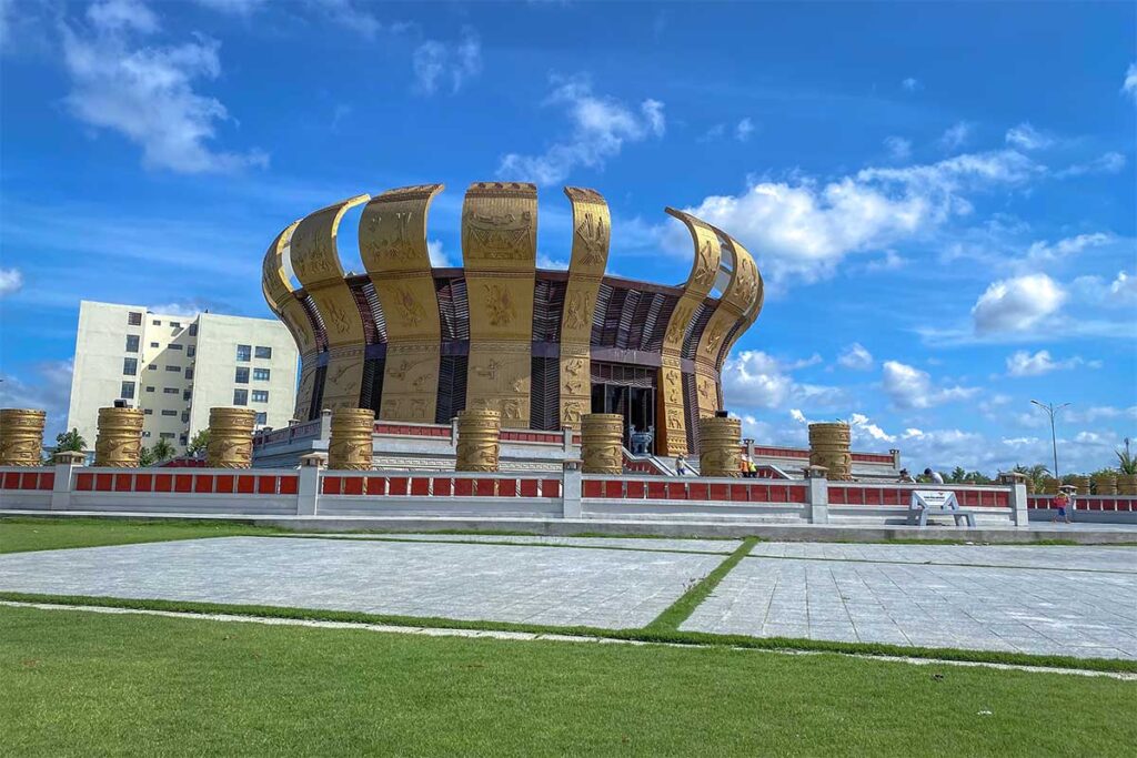 Exterior of Hung Kings Temple in Can Tho