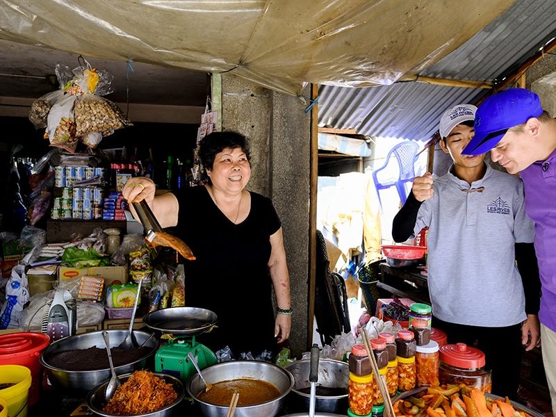 Local-Market-in-Mekong-Delta