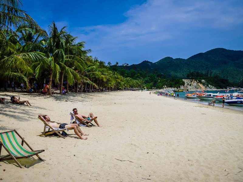 cham island beach 1 Cham Island beach