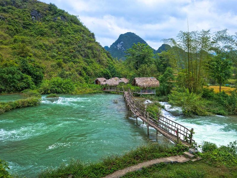 co la waterfall cao bang 2 Co La Waterfall in Cao Bang