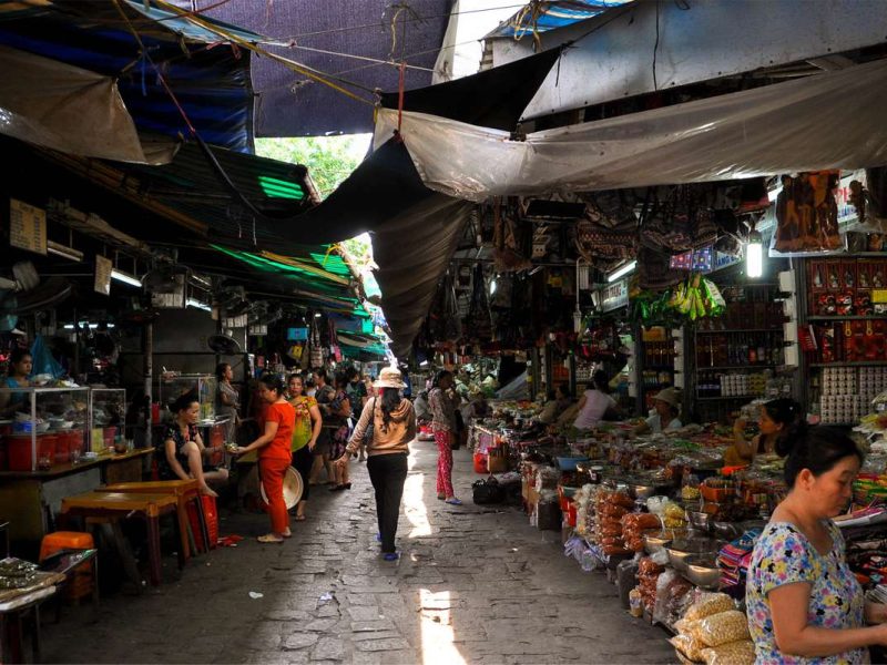 dong ba market 2 Dong Ba Market