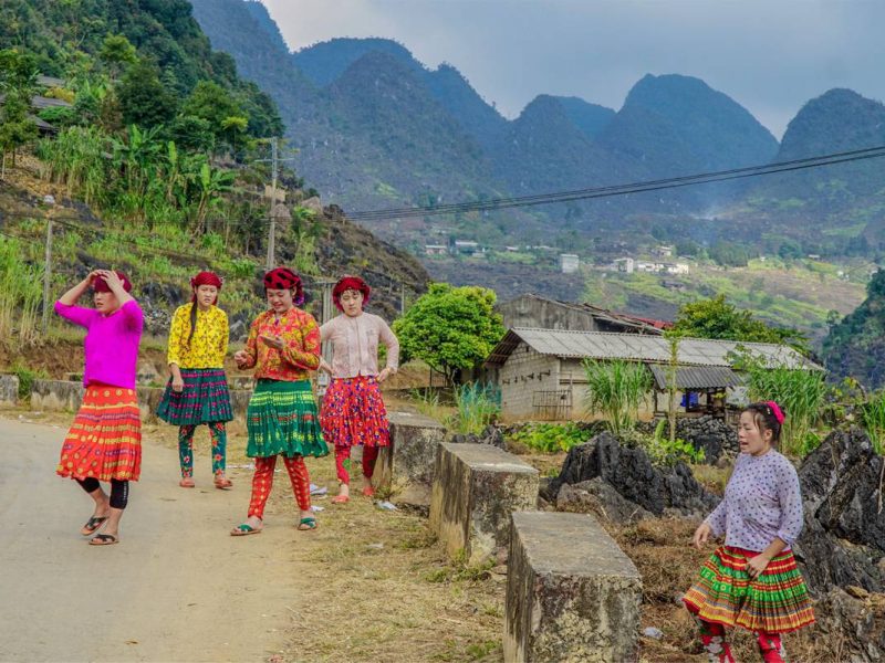 ha giang loop local minorities Ha Giang loop local minorities 2