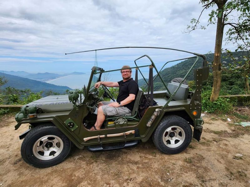 jeep tour hai van pass 4