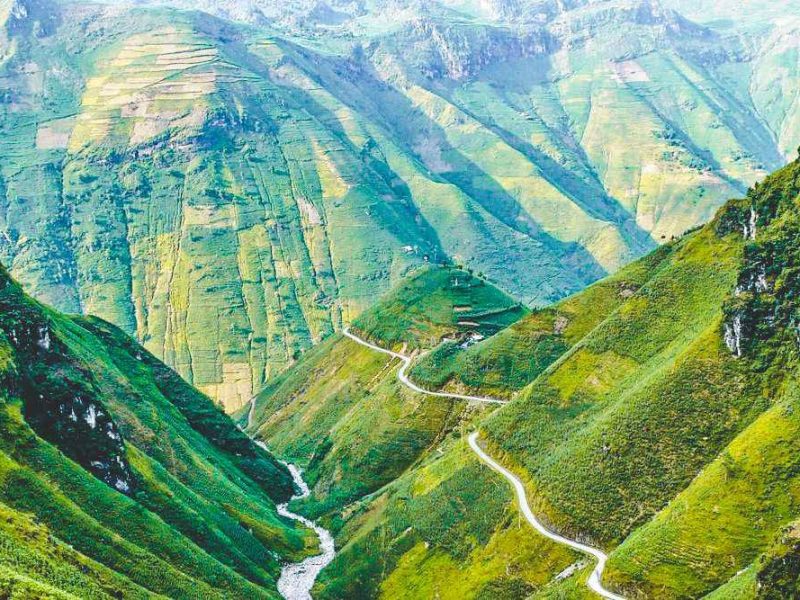 Ma Pi Leng Pass