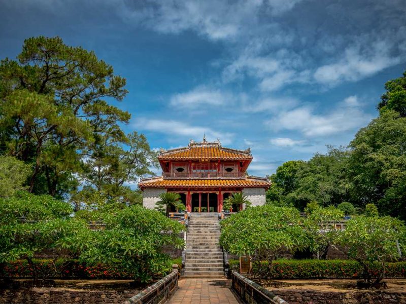 minh lay lodge ming mang tomb