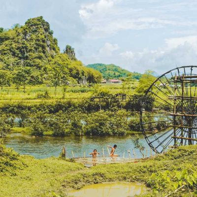 Pu Luong waterwheel