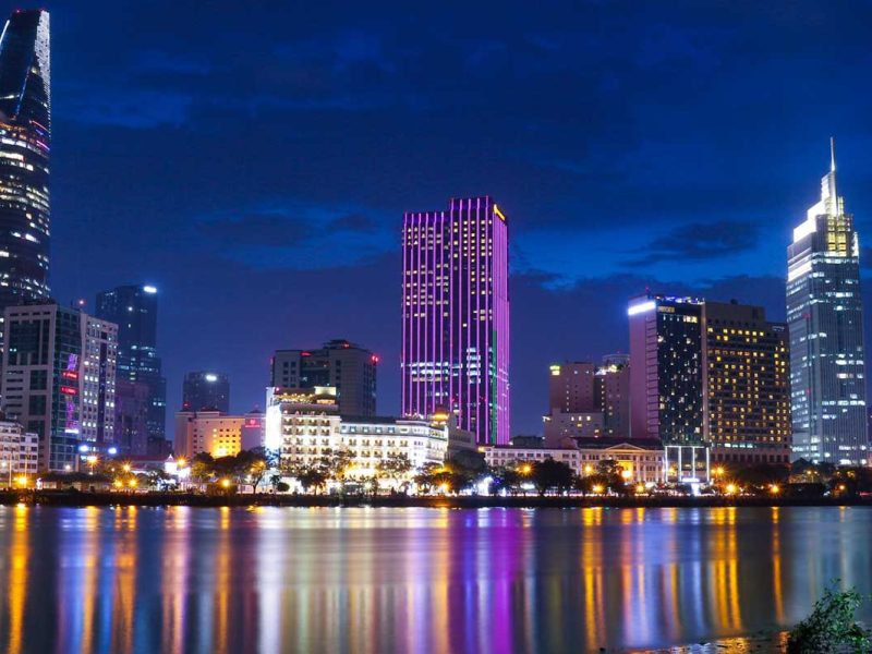 saigon river 1 Saigon River skyline