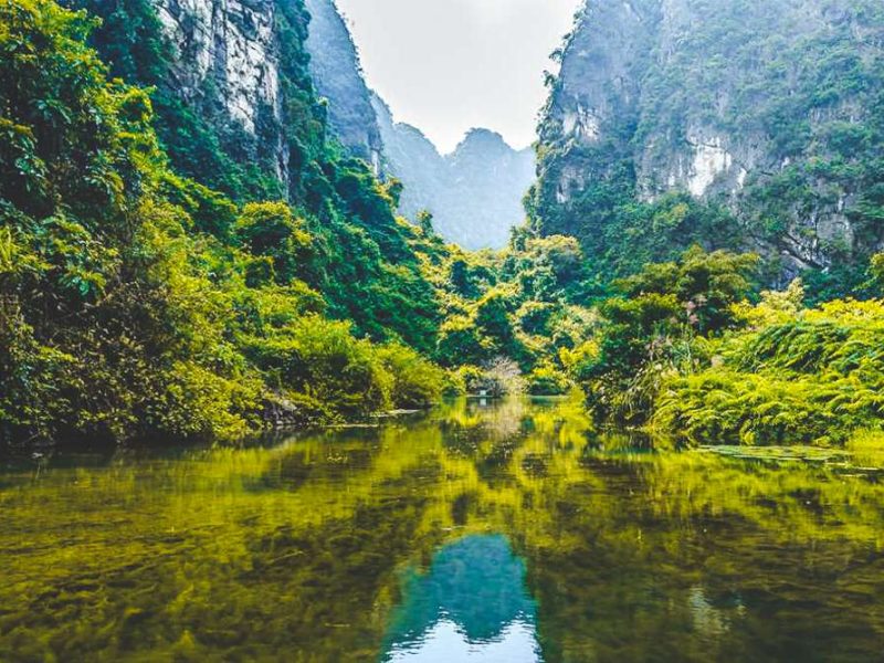 trang an 3 Trang An boat trip in Ninh Binh